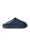 Dětské semišové papuče UGG KIDS CLASSIC SLIP-ON černá barva, 1161030K
