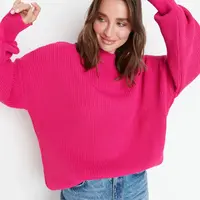 Trendyol Fuchsia Wide Fit Crew Neck Pletený svetr