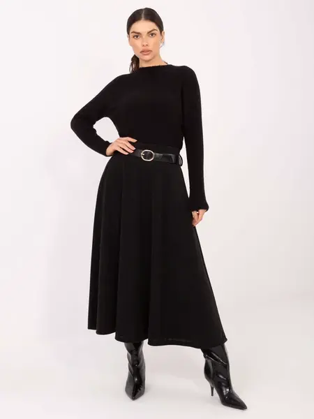 Černá midi sukně s páskem