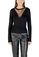 Černá halenka s krajkou Morgan De Toi