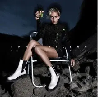 Emma Drobná: Better Like This - Emma Drobná