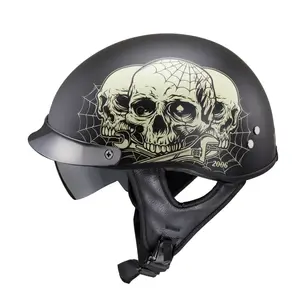 Moto přilba W-TEC Black Heart Rednut Skulls/Matt Black M (57-58)