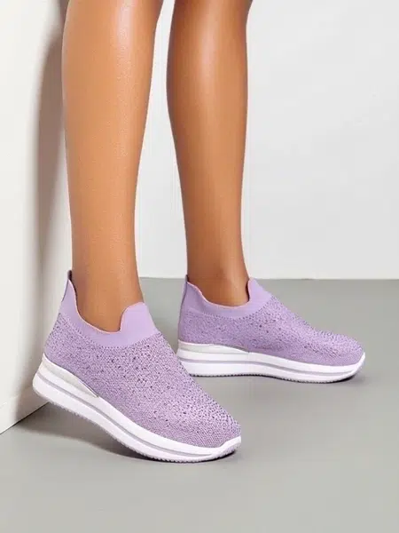 Resti Slip-on women's sports shoes with rhinestones Adeq