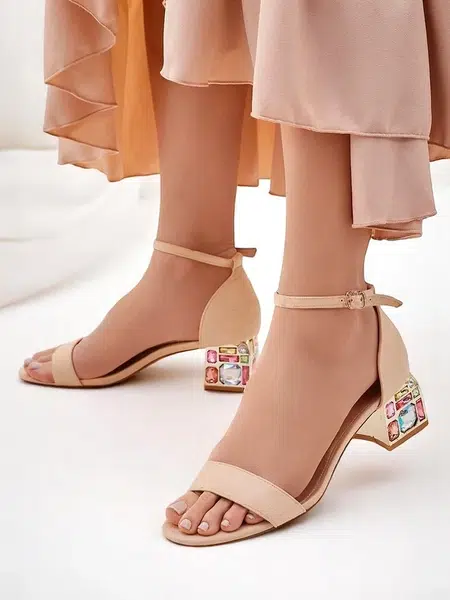 Resti Women's sandals with a decorative heel Ballou