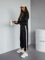 Resti Women's tracksuit set in velour style