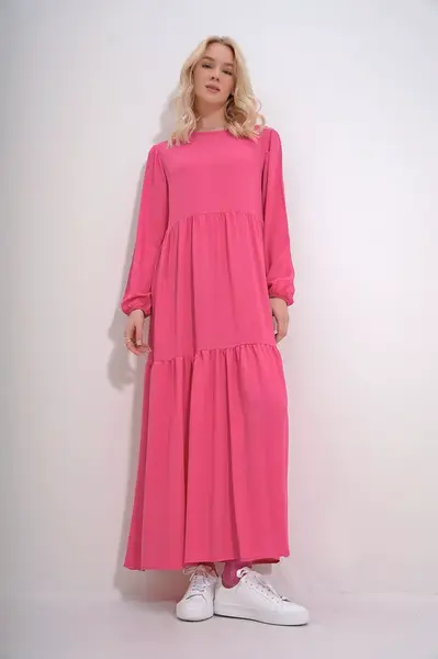 Trend Alaçatı Stili Women&#039;s Fuchsia Boat Neck Balloon Sleeve Layered Flounced Waist Belted Woven Viscose Dress