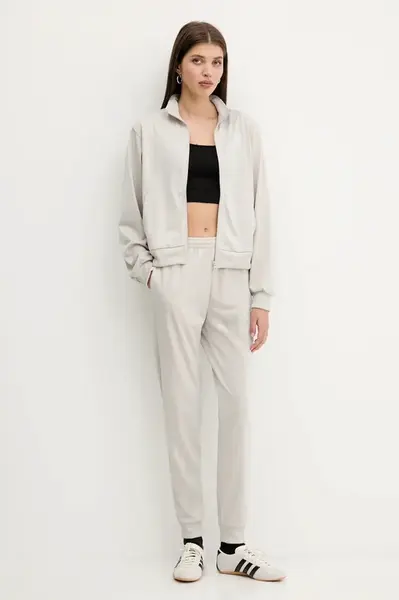 Tepláková súprava adidas Feelcozy