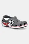 Dětské pantofle Crocs CROCS CLASSIC SOCCER BAND CLOG šedá barva, 211605