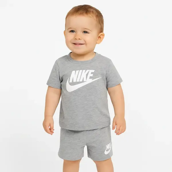 Nike kids club tee and short set 18m