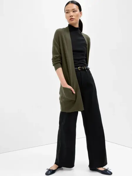 GAP Dámský Dlouhý kardigan 723850-04 Velikost: XS