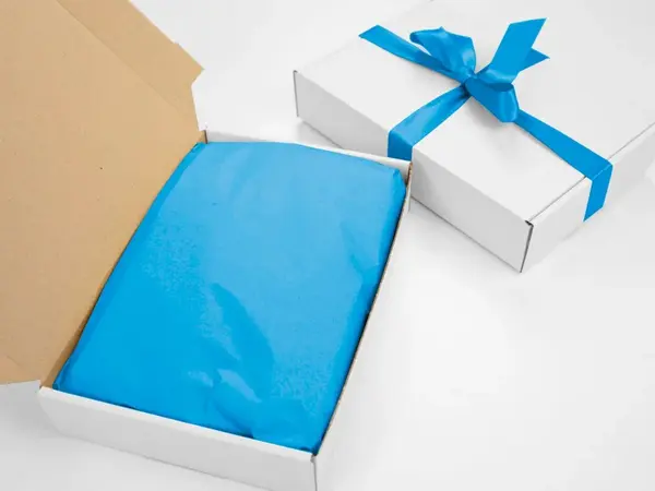 240 ks - Hedvábný papír 500x750 tyrkysově modrá