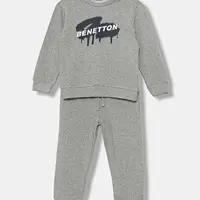 Dětská bavlněná tepláková souprava United Colors of Benetton šedá barva, 3J68GK00S