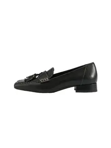 VAGABOND SHOEMAKERS Papuče 'Debbi'  čierna