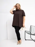 Plus size tunika v tmavě hnědé barvě