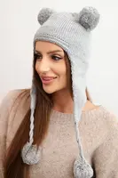 Dámská zimní čepice s bambulkami a oušky