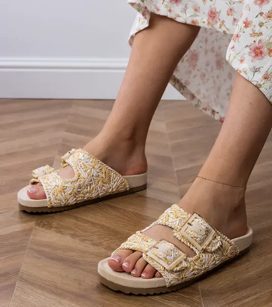 Gemre Beige crochet sandals with buckles on straps Firada