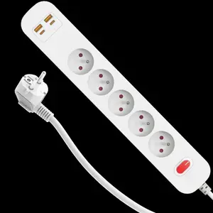 PRODLUŽOVACÍ KABEL 5X ZÁS.+ 2 USB S UZ16A