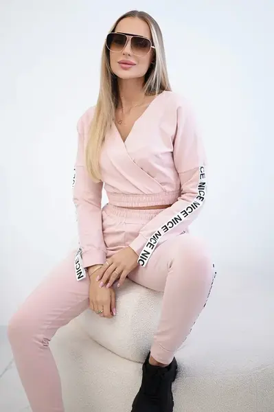 Set s ozdobnými pruhy tmavě pudrově růžové