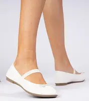 Gemre White women's ballet flats with a bow Leronis