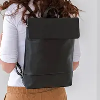 Dámský kožený batoh Italia Jenny - černá