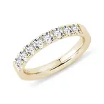 Zlatý prsteň osadený čírymi brilianty KLENOTA