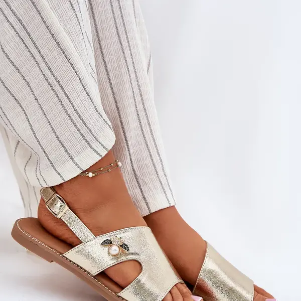 Dámské Ploché Sandály S Dekorativním Detalem Vinceza 17378 Zlaté