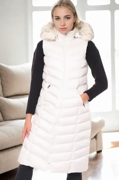 Z9684 DEWBERRY WOMEN'S VEST-WHITE