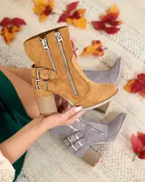 Resti Women's camel boots with Feirrgo decoration