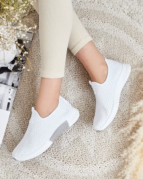 Resti Agafia women's fabric sports shoes