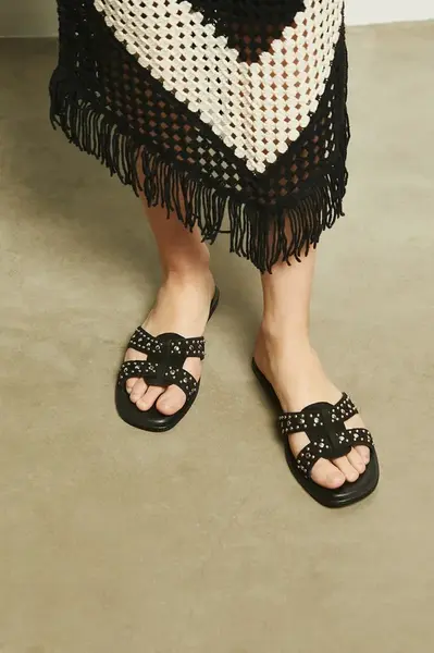 Semišové pantofle Medicine