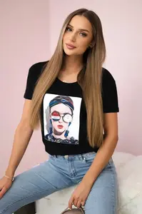 Halenka s dámskou grafikou černá