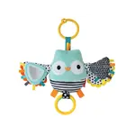 Vibrující sovička s mávajícími křídly