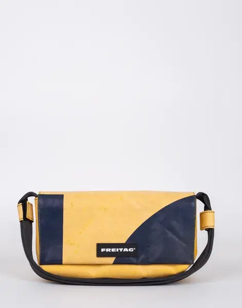 FREITAG F171 Laura