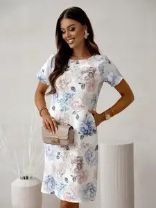 Resti Simple women's knee-length dress with short sleeves featuring a floral pattern