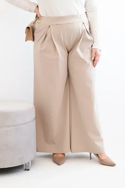 Plus size kalhoty s širokými kalhotami