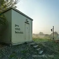 Betonovej bez – Pes větří bezvětří