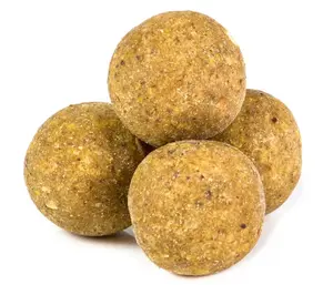 Mikbaits boilies x-class sladká kukuřice 4 kg - 24 mm