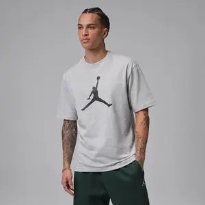 Jordan T-shirt L