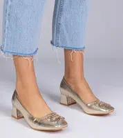 Gemre Golden low-heeled pumps with rhinestones Cahes