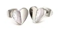 Boccia Titanium Titanové náušnice Srdíčka s perletí 05054-01