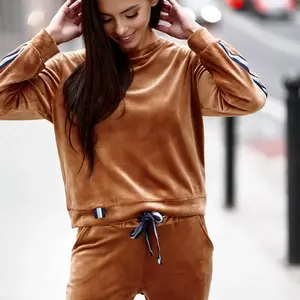 Cocamel, velor sweatshirt