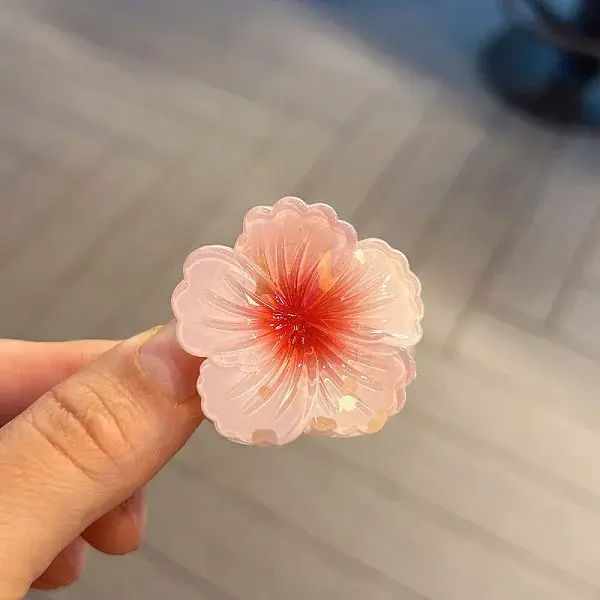 Flower Plastic Claw Hair Clips