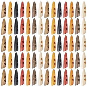 70Pcs 7 Colors 2-Hole Wood Buttons
