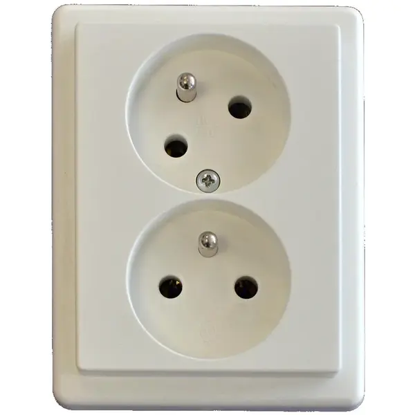 Zásuvka dvojnásobná Klasik, bílá