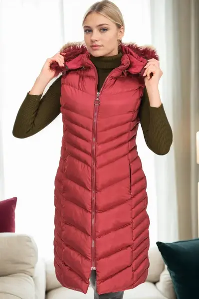 Z9725 DEWBERRY WOMEN'S VEST-BURGUNDY
