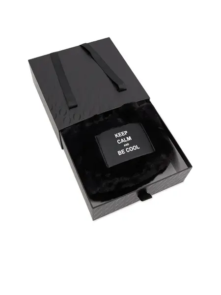 Černá dámská kabelka v dárkovém balení