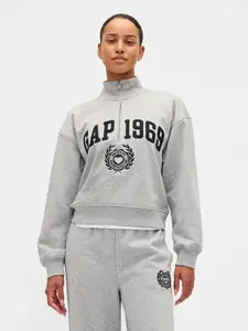 GAP Oversize mikina s logom 1969