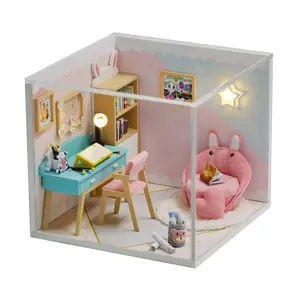 Miniatúra domčeka Študovňa
