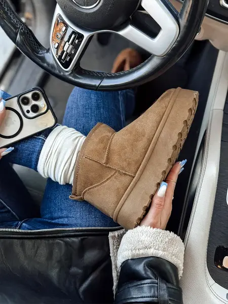 Dámské hnědé sněhule