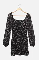 Trendyol černé šaty s nízkými zády